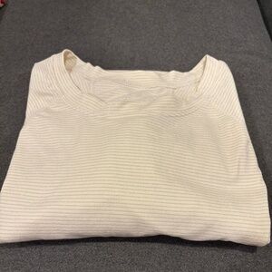 Athleta Momentum Long Sleeve size L